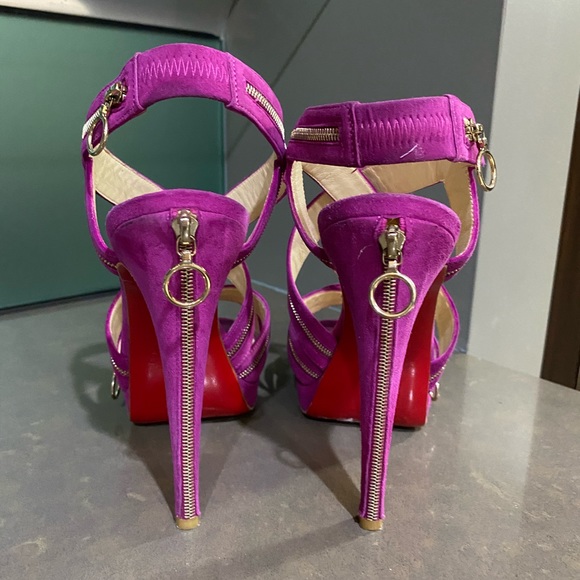 SOLD Christian Louboutin Zipper Heel - Picture 3 of 5
